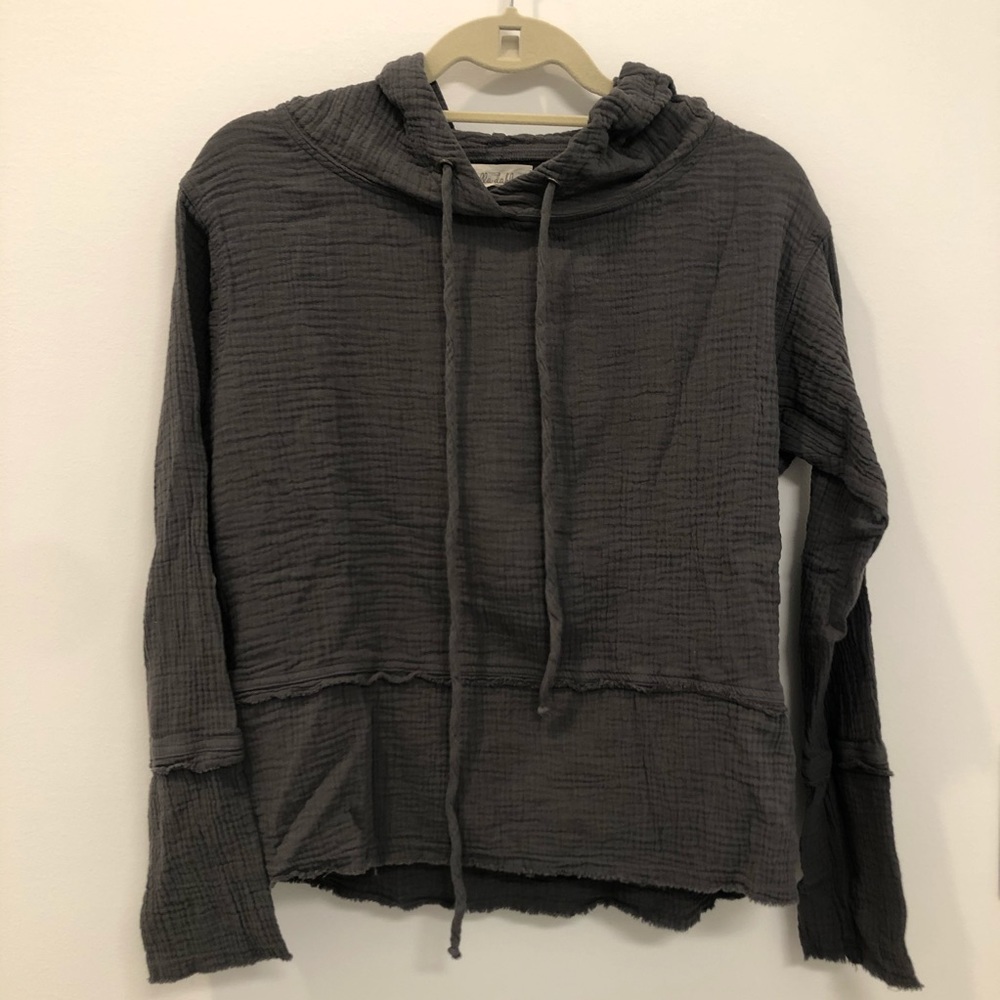 Bella Dahl hooded crepe top